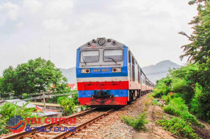 Đường sắt giảm giá vé tàu tập thể sau Tết