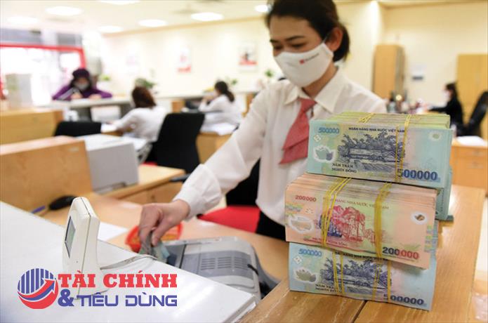 Nhiều ngân hàng giảm lãi suất huy động