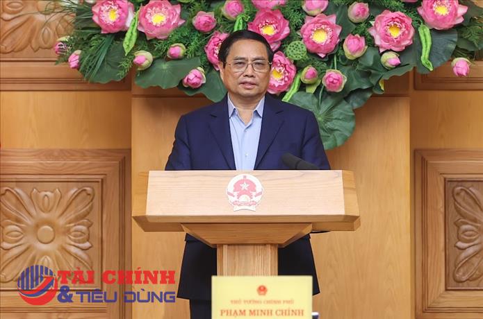 Thủ tướng: Chuẩn bị sẵn sàng các mỏ nguyên vật liệu cho 2 tuyến đường chiến lược