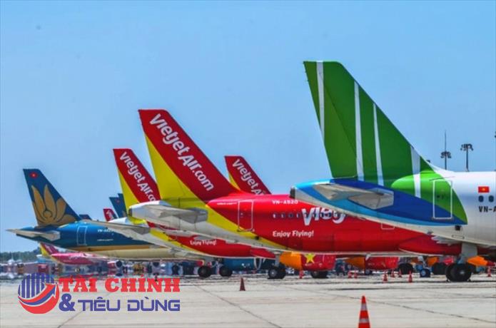 Giá vé máy bay dịp lễ 30/4 tăng vọt, cháy vé sớm