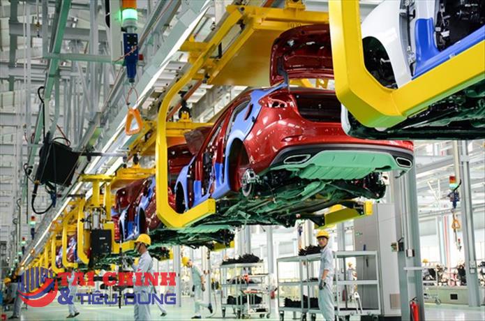 Bộ Tài chính muốn gia hạn thuế tiêu thụ đặc biệt với ô tô nội địa