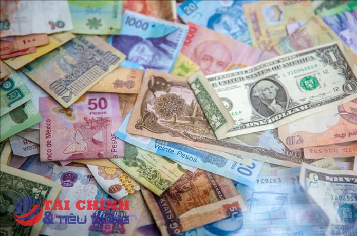 Tỷ giá ngoại tệ hôm nay 3/10: Trong nước, thế giới biến động trái chiều