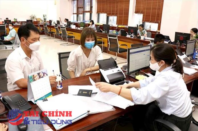 Hết thời 'gà đẻ trứng vàng': Các công ty tài chính liên tục mua bán, sáp nhập