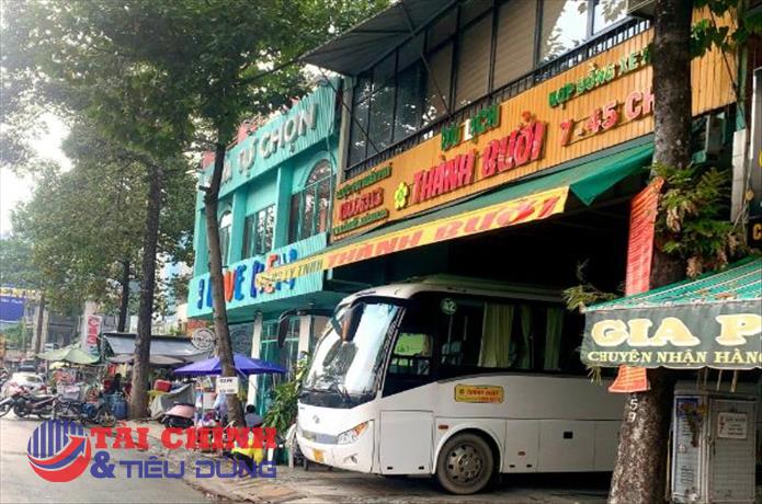 Công an điều tra dấu hiệu trốn thuế tại nhà xe Thành Bưởi