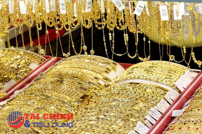 Giá vàng hôm nay 22/11: Vàng trong nước tăng mạnh vượt ngưỡng 71 triệu đồng/lượng