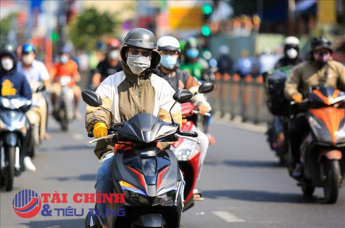 Thời tiết hôm nay 4/12: Miền Bắc tăng nhiệt, Trung Bộ vẫn mưa rào nhiều nơi