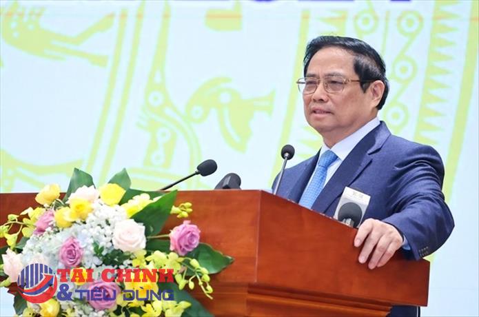 Thủ tướng: Không để bị động, bất ngờ về chính sách tiền tệ, người dân, doanh nghiệp thiếu vốn