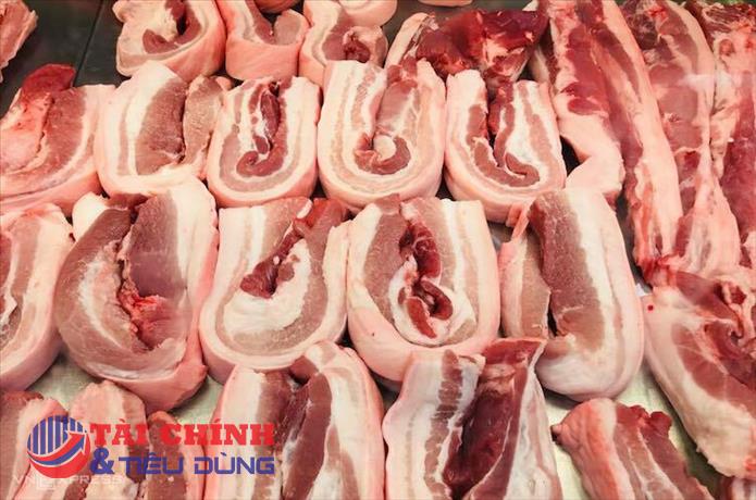 Giá thịt heo hôm nay 22/1: Ổn đinh tại các siêu thị
