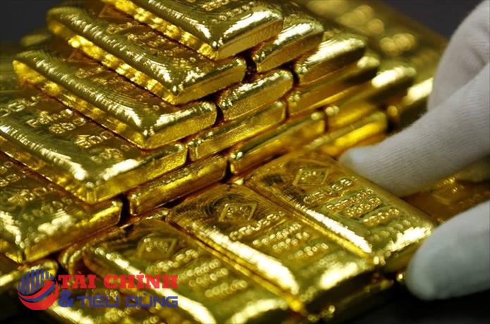 Giá vàng hôm nay 26/1: Vàng thế giới đảo chiều nhích nhẹ