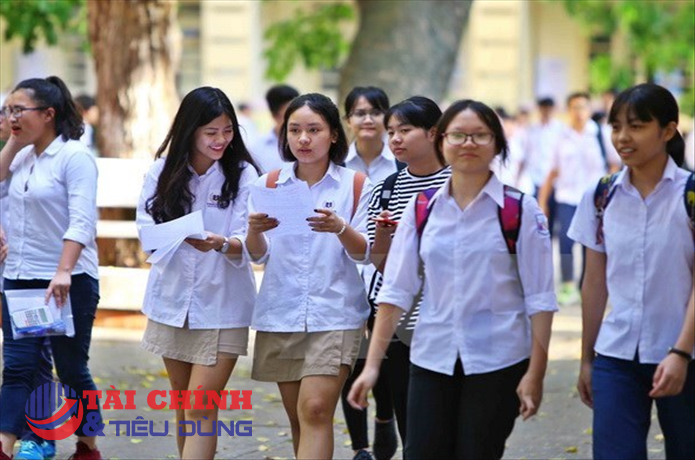 Tuyển sinh vào lớp 10, học sinh ngóng chờ 'chốt' thi 3 hay 4 môn
