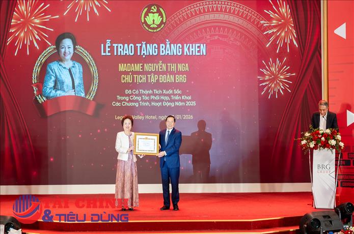 Tập đoàn BRG vinh dự được trao tặng Bằng khen của Ban Tuyên giáo và Dân vận Trung ương