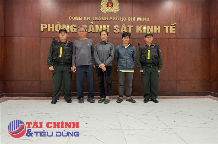 Khởi tố đường dây sản xuất thuốc giả, trộn hoạt chất tân dược vào “thuốc đông y”