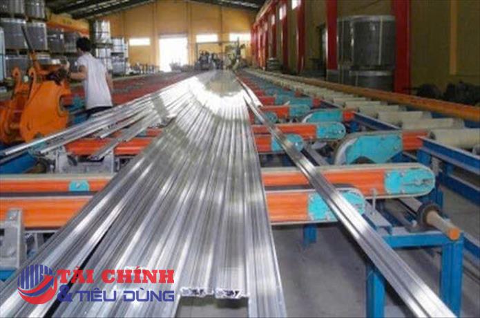 Giá thép hôm nay 1/2: Quay đầu giảm trên sàn giao dịch