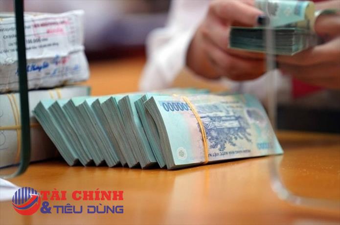 Phía sau nhịp tăng tốc của tín dụng ngân hàng