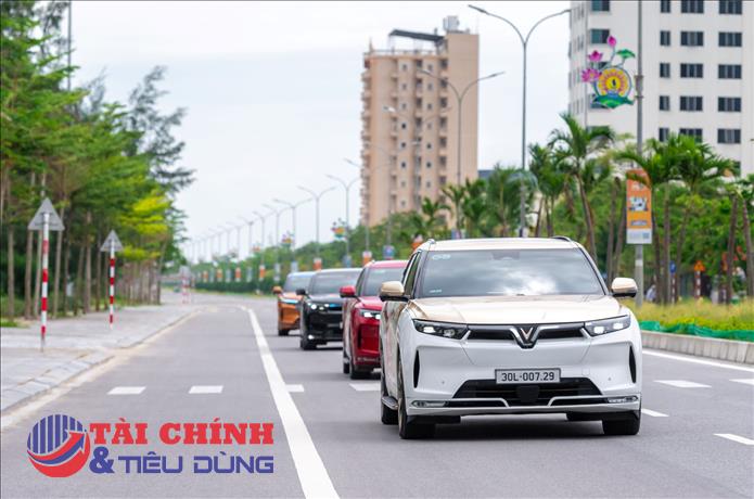 Chủ xe chấm điểm VF 9 sau 1 tháng “thực chiến”: Trải nghiệm không thua gì xe siêu sang giá gấp 5-7 lần