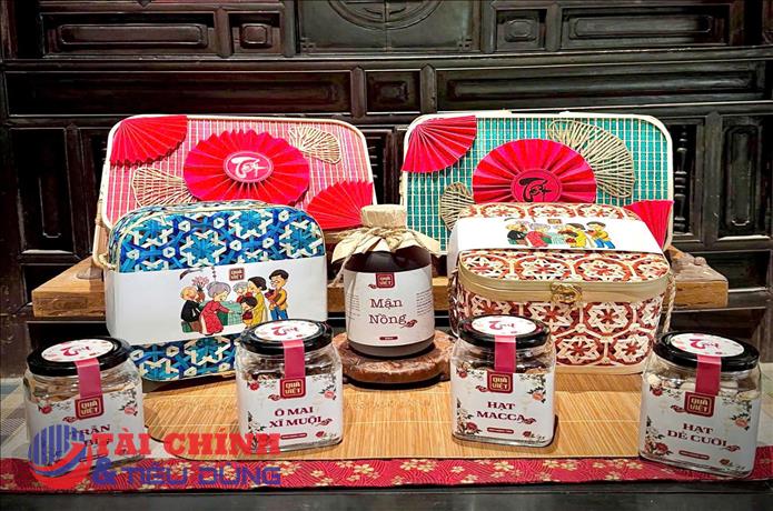 Giỏ quà Tết không còn một màu ngoại nhập