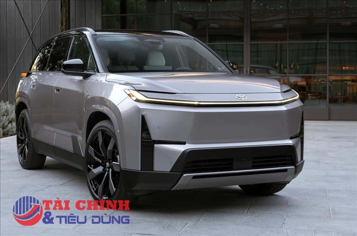 Cận cảnh Toyota Highlander 2027: SUV điện 7 chỗ đầu tiên của Toyota