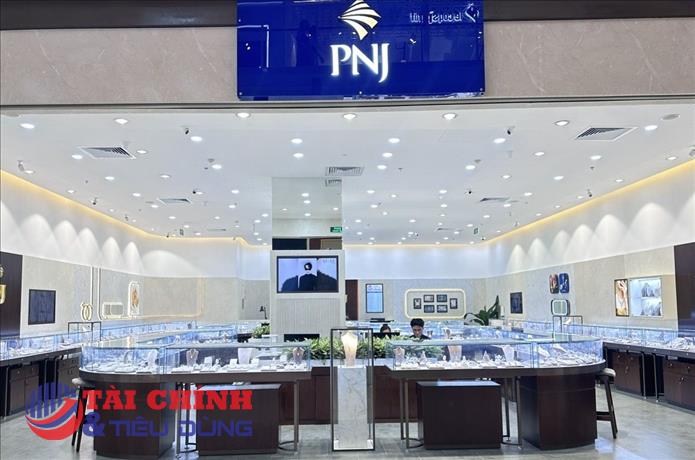 Dragon Capital nâng sở hữu vượt 5%, chính thức trở lại nhóm cổ đông lớn tại PNJ