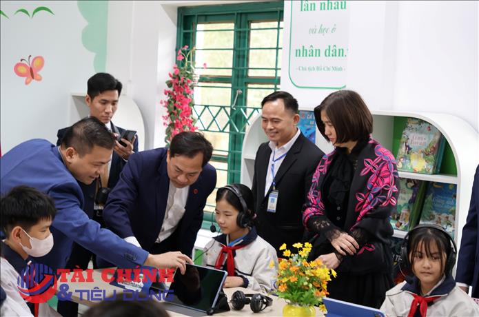 Dấu ấn Vietcombank trên hành trình phụng sự cộng đồng