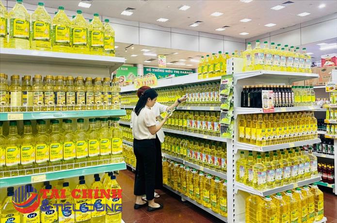 Giá dầu thực vật có nguy cơ tăng mạnh, người tiêu dùng cần theo dõi sát thị trường