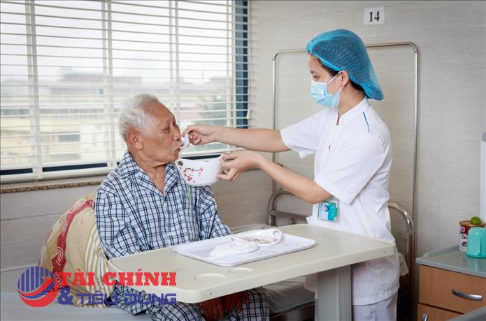 TP.HCM hướng tới phát triển “kinh tế bạc” trước xu hướng già hóa dân số