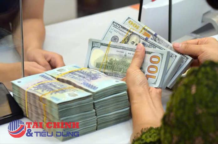 VND chịu sức ép từ tỷ giá, dư địa điều chỉnh không nhiều