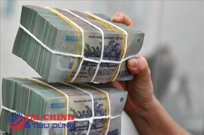 Lãi suất huy động tăng trở lại, dòng tiền quay về ngân hàng