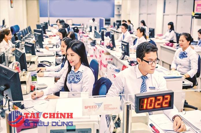 Áp lực vốn siết chặt, ngân hàng bước vào cuộc tái cấu trúc lớn nhất