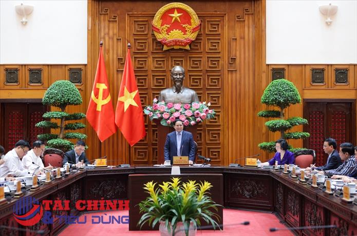 Chủ động đáp ứng đủ nhu cầu năng lượng, xăng dầu cho sản xuất, kinh doanh và tiêu dùng