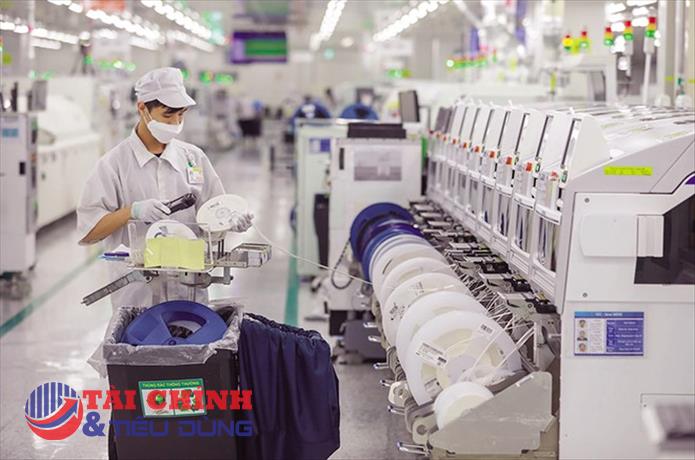 Những rào cản thể chế, chính sách cần ưu tiên tháo gỡ nhằm thực hiện mục tiêu tăng trưởng 2 con số