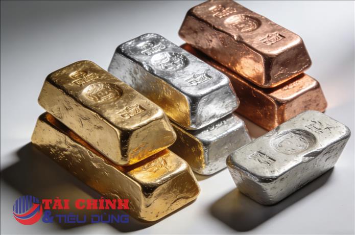 Giá kim loại hôm nay 26/3: Vàng tăng vọt, bạc giảm, thép giằng co