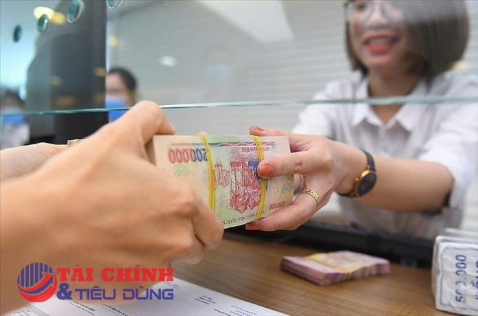 Dòng tiền nghìn tỷ tắc nghẽn, áp lực ngân hàng gia tăng