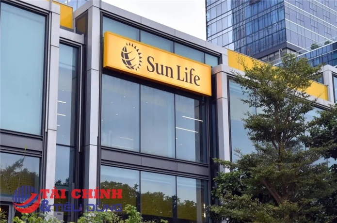Sun Life chi trả 608 tỷ đồng quyền lợi bảo hiểm năm 2025, tăng 26% so với 2024