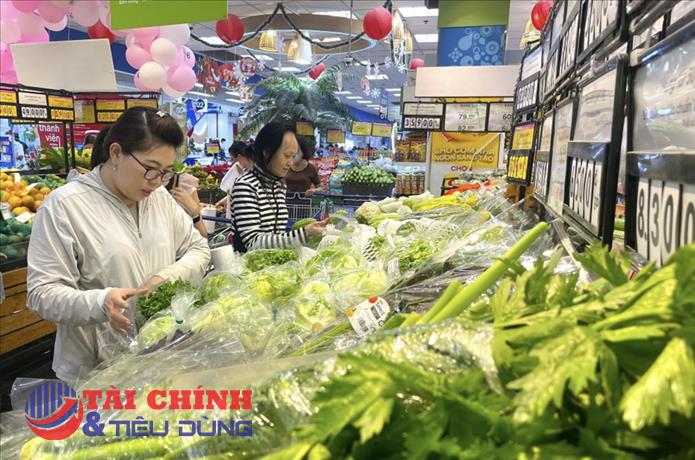 Hà Nội tiếp tục đắt đỏ nhất cả nước, Đồng bằng sông Hồng dẫn đầu về chi phí sinh hoạt năm 2025