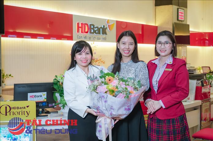Chủ nhân giải 3 tỷ đồng đã lộ diện, hành trình “Tiết kiệm Tỷ phú” tại HDBank khép lại trong những khoảnh khắc vỡ òa