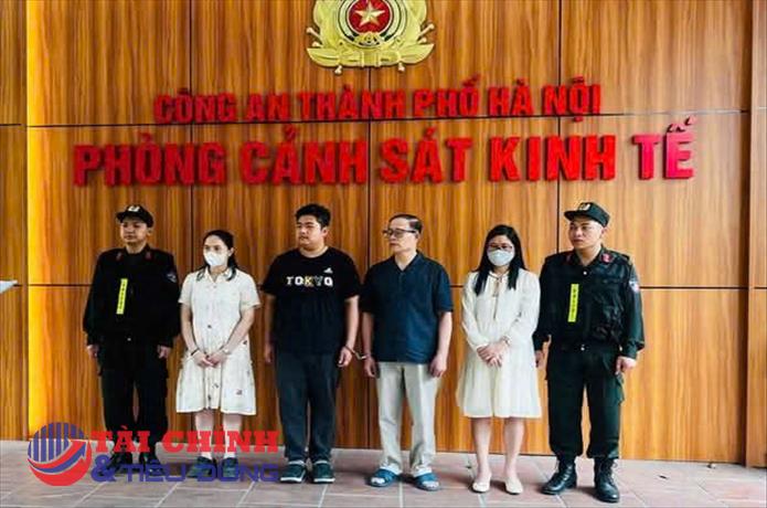 Chủ doanh nghiệp Bảo Tín Minh Châu cùng con trai bị khởi tố