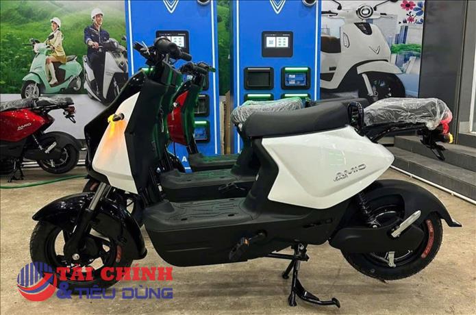 “Em út” Amio của gia đình xe máy điện VinFast: Ngoại hình cá tính, an toàn vượt trội