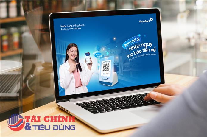 VietinBank tặng loa báo tiền về - đồng hành cùng hộ kinh doanh chuyển đổi số