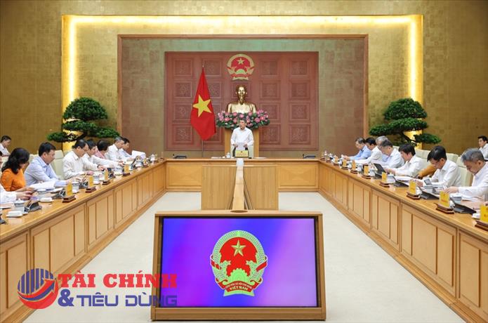 Đổi mới mạnh mẽ tư duy, cách làm để huy động nguồn lực cho tăng trưởng 2 con số