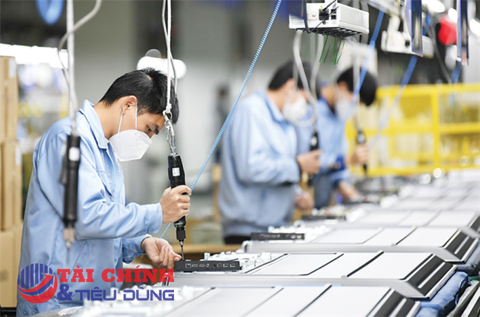Doanh nghiệp “mắc kẹt” trong ma trận chi phí và thủ tục