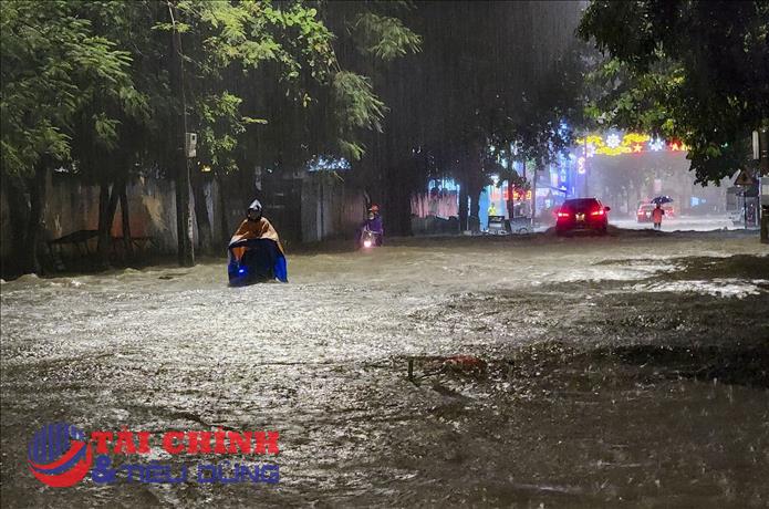 Thời tiết hôm nay 5/5: Mưa dông xuất hiện nhiều nơi, đề phòng thời tiết cực đoan