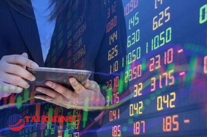 UBCKNN xử phạt loạt doanh nghiệp vi phạm công bố thông tin