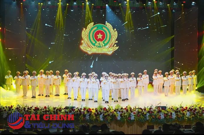 Công an Hải Phòng đón nhận Danh hiệu Anh hùng LLVTND