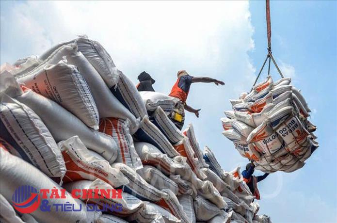 Philippines có thể gia hạn mức giá trần 50 peso/kg đối với gạo nhập khẩu thêm hai tháng