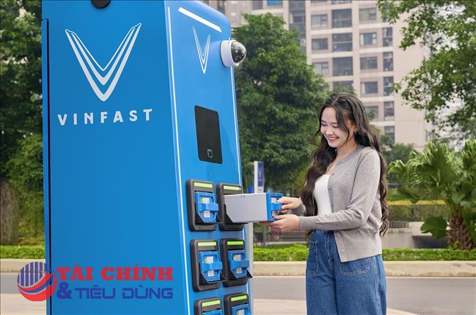 Không cần bằng lái, đổi pin tiện lợi: VinFast Evo Lite trở thành “chân ái” của cư dân phố cổ