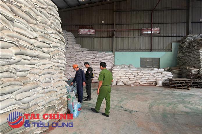 Tây Ninh triệt phá đường dây sản xuất hơn 70 tấn phân bón giả nhãn hiệu BACONCO