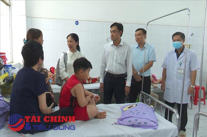 Bộ Y tế yêu cầu điều tra vụ ngộ độc thực phẩm ở Đồng Tháp