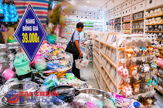 Hàng đồng giá: Thiên đường mua sắm hay chiếc bẫy tiêu dùng?