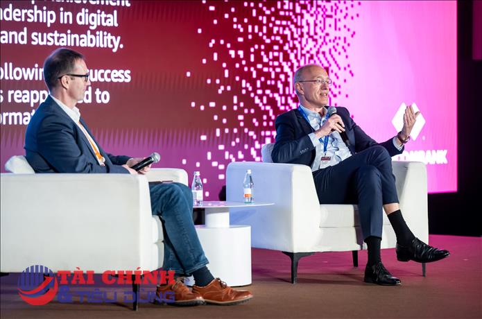 Techcombank tái định nghĩa ngân hàng bằng AI: từ công nghệ đến lợi thế cạnh tranh dài hạn
