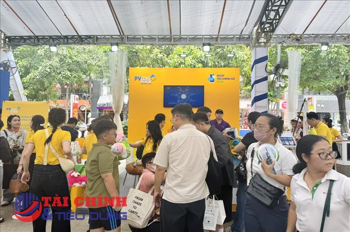 PVcomBank ghi dấu ấn tại Ngày Tài chính số 2026 với hàng nghìn lượt trải nghiệm hệ sinh thái số